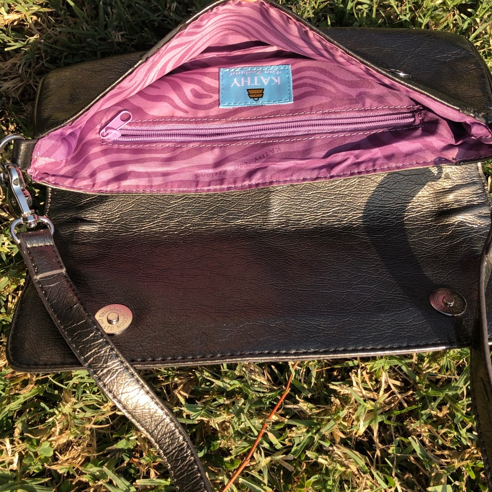 Cross bag - Picture 2 of 4